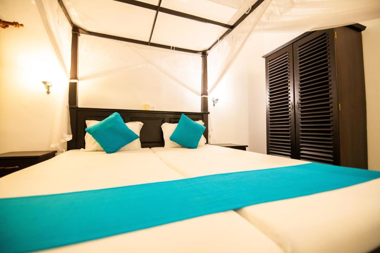 International Beach Hotel & Restaurant Hikkaduwa Εξωτερικό φωτογραφία