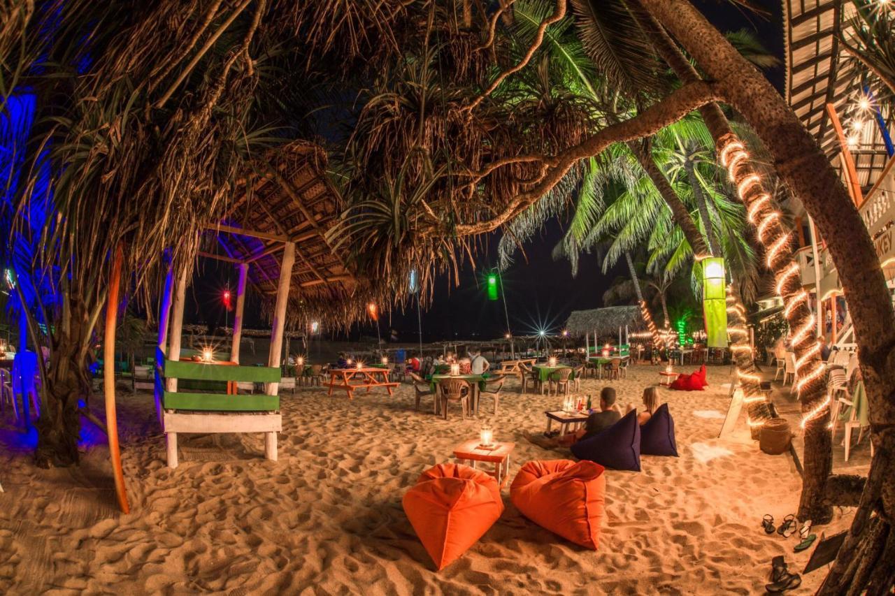 International Beach Hotel & Restaurant Hikkaduwa Εξωτερικό φωτογραφία