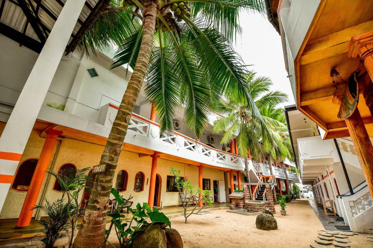 International Beach Hotel & Restaurant Hikkaduwa Εξωτερικό φωτογραφία