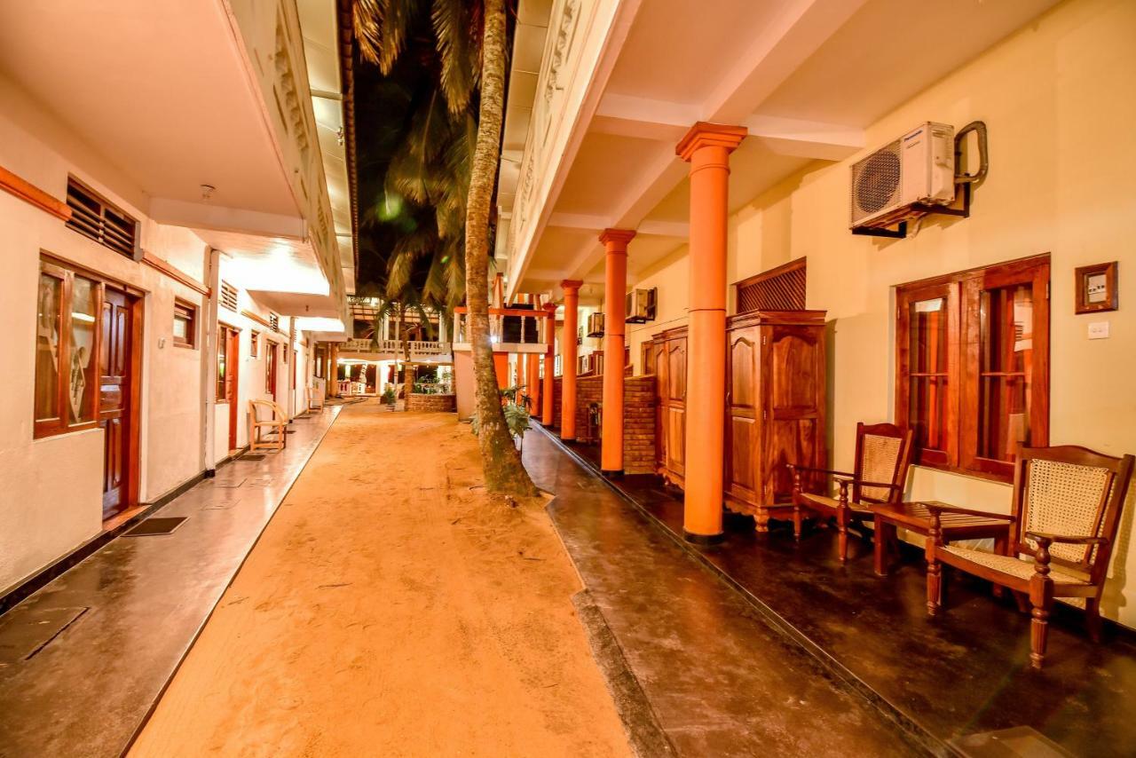International Beach Hotel & Restaurant Hikkaduwa Εξωτερικό φωτογραφία